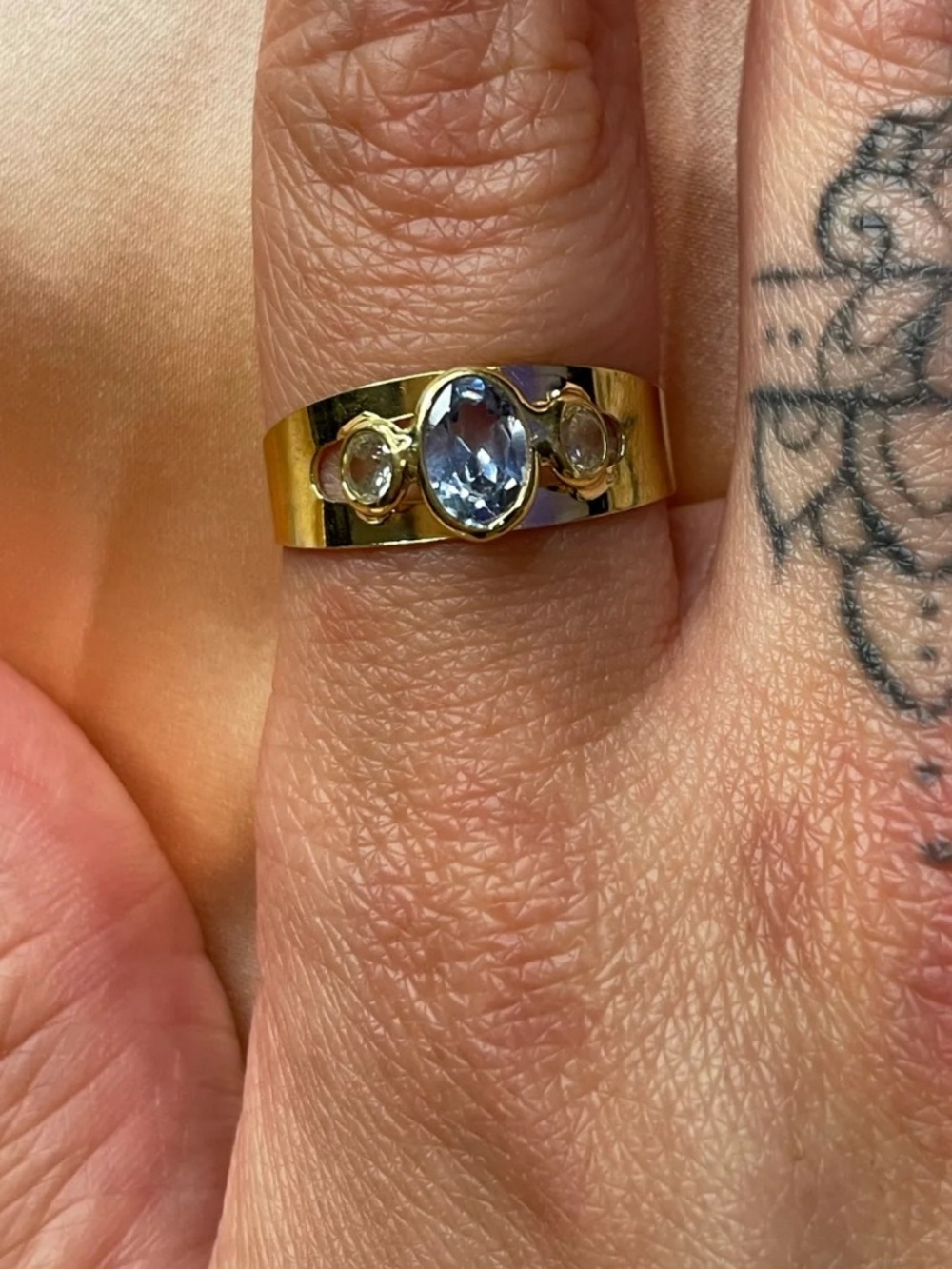 18K yellow gold aquamarine ring - Picture 4 of 8